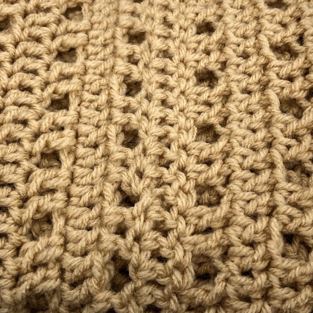 Crocheted chunky Infinity Scarf - Picture 3 of 3